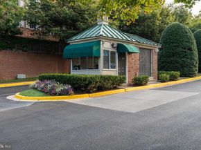 3299 Sutton Place NW C, Washington DC 20016