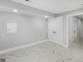 1302 N Marshall Street, Philadelphia PA 19122