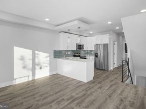 1302 N Marshall Street, Philadelphia PA 19122
