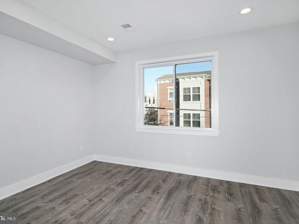 1302 N Marshall Street, Philadelphia PA 19122