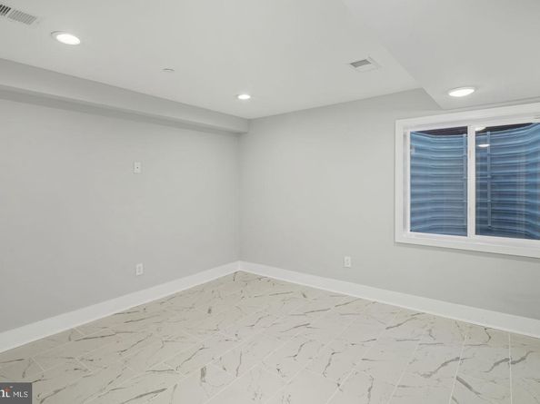 1302 N Marshall Street, Philadelphia PA 19122