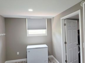 402 W Maple Avenue, Sterling VA 20164