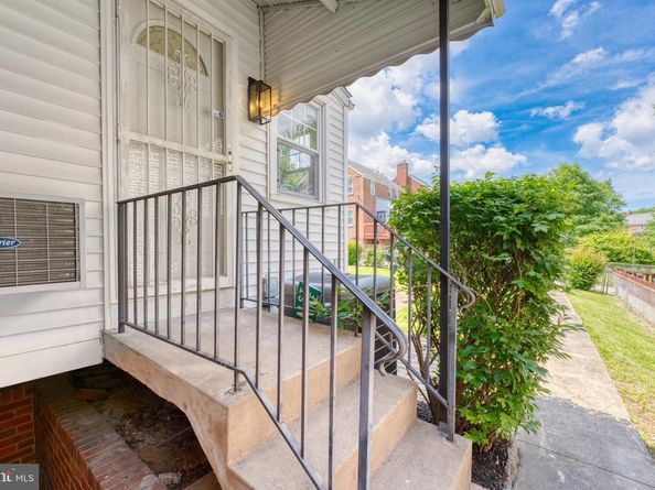 1604 Crittenden Street NE, Washington DC 20017