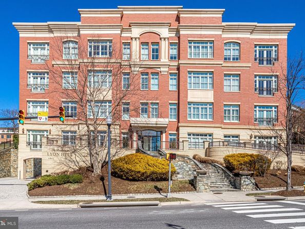 2801 Langston Boulevard 305, Arlington VA 22201