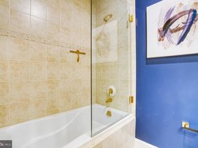 2801 Langston Boulevard 305, Arlington VA 22201