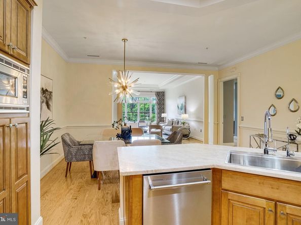 2801 Langston Boulevard 305, Arlington VA 22201