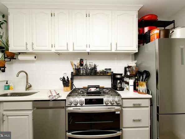 1702 Lang Place NE, Washington DC 20002