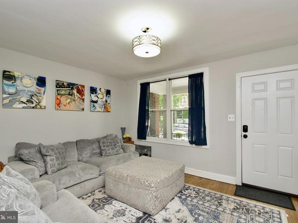 1702 Lang Place NE, Washington DC 20002