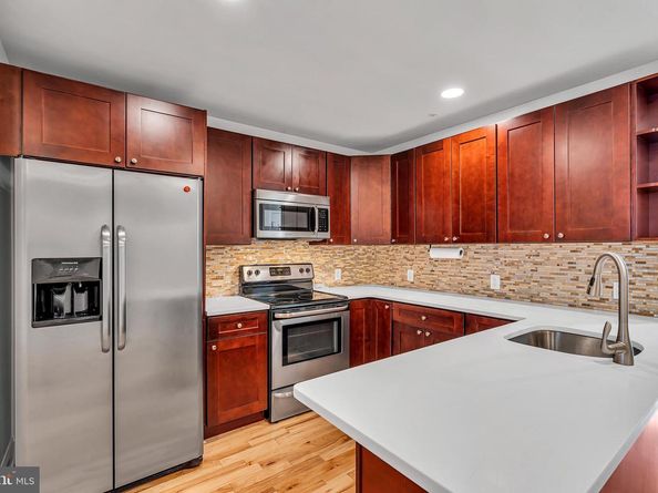 821 N 15TH Street 2, Philadelphia PA 19130