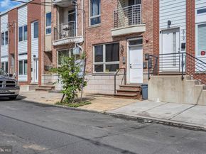 821 N 15TH Street 2, Philadelphia PA 19130