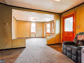 1200 4TH Avenue, Essington PA 19029