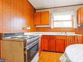 1200 4TH Avenue, Essington PA 19029