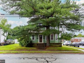 1200 4TH Avenue, Essington PA 19029