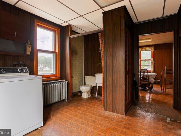 1200 4TH Avenue, Essington PA 19029