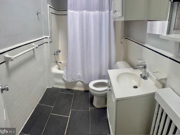 1209 E Sanger Street, Philadelphia PA 19124