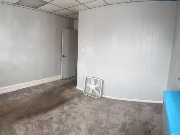 1209 E Sanger Street, Philadelphia PA 19124