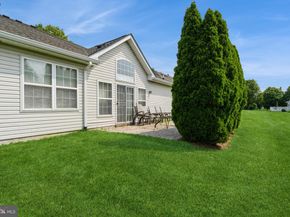 15 Lady Slipper Lane, Langhorne PA 19047