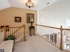 15 Lady Slipper Lane, Langhorne PA 19047