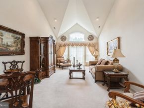 15 Lady Slipper Lane, Langhorne PA 19047