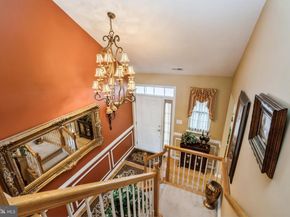 15 Lady Slipper Lane, Langhorne PA 19047