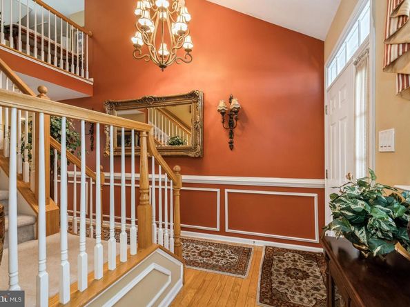 15 Lady Slipper Lane, Langhorne PA 19047