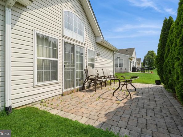 15 Lady Slipper Lane, Langhorne PA 19047