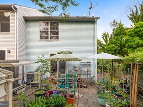 7566 Wood Mist Lane, Falls Church VA 22043