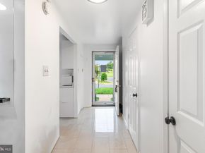 7566 Wood Mist Lane, Falls Church VA 22043