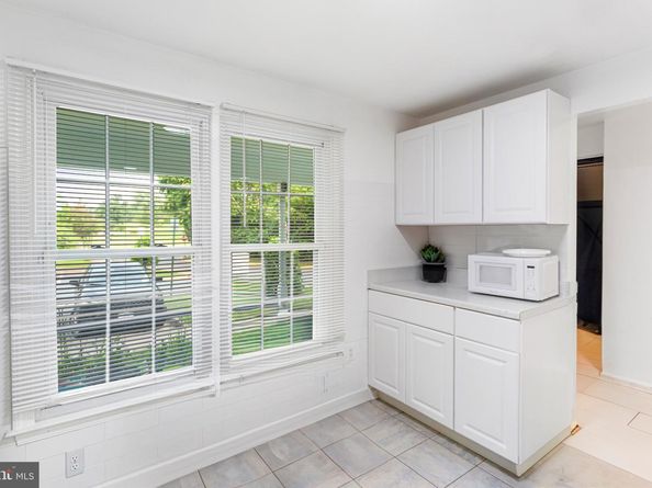 7566 Wood Mist Lane, Falls Church VA 22043