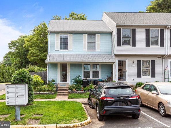 7566 Wood Mist Lane, Falls Church VA 22043