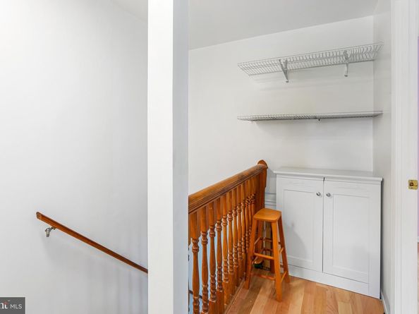 7566 Wood Mist Lane, Falls Church VA 22043