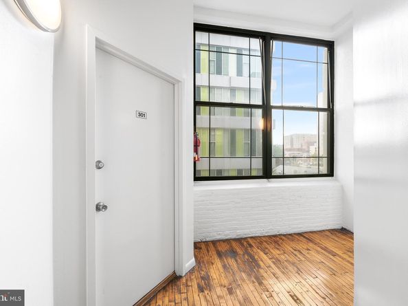 314 N 12TH Street 301, Philadelphia PA 19107