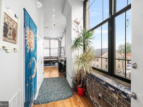 314 N 12TH Street 301, Philadelphia PA 19107