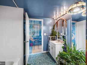 314 N 12TH Street 301, Philadelphia PA 19107