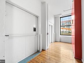 314 N 12TH Street 301, Philadelphia PA 19107