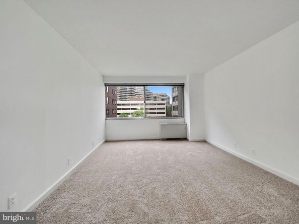 5500 Friendship Boulevard 1217N, Chevy Chase MD 20815