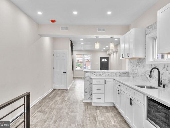 5516 Catharine Street, Philadelphia PA 19143