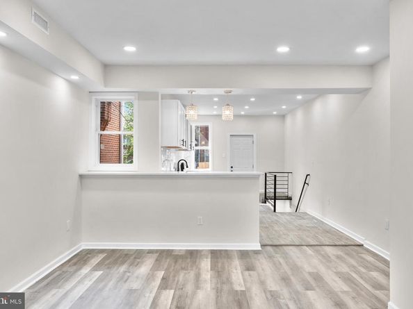 5516 Catharine Street, Philadelphia PA 19143