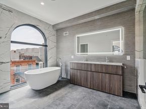 160 N 2nd Street 501, Philadelphia PA 19106