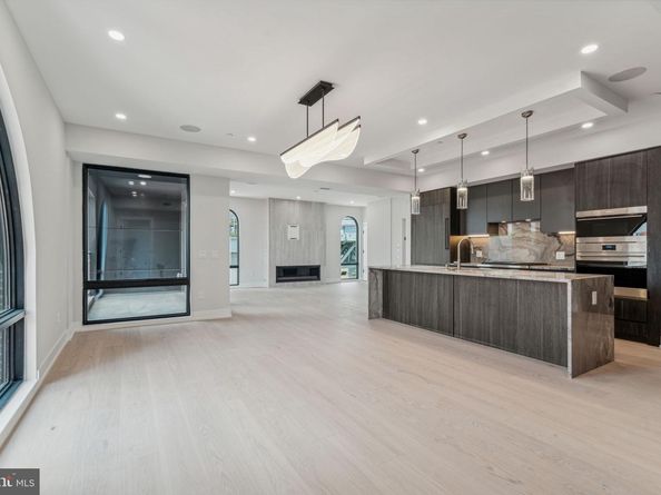 160 N 2nd Street 501, Philadelphia PA 19106