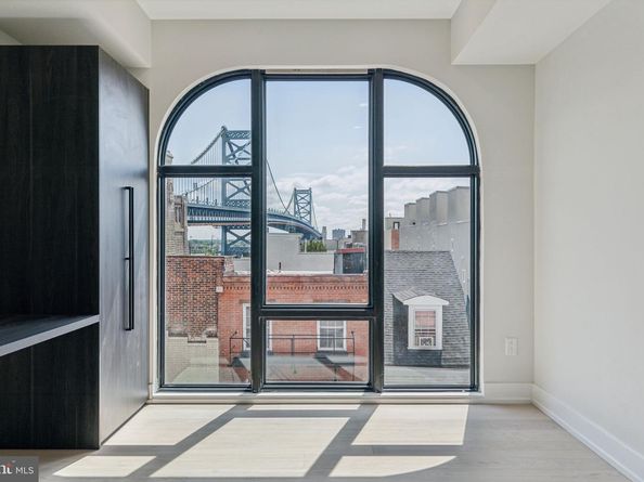 160 N 2nd Street 501, Philadelphia PA 19106