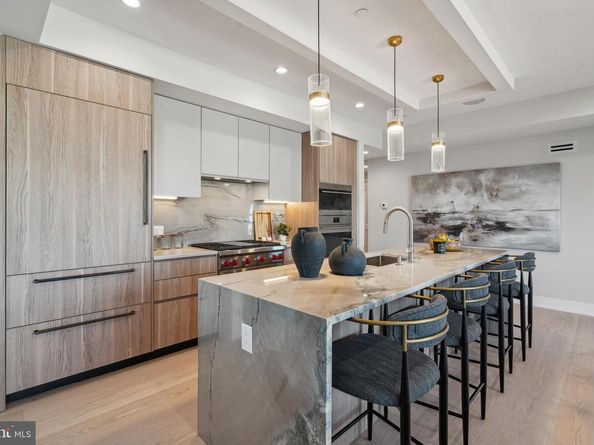 160 N 2nd Street 501, Philadelphia PA 19106