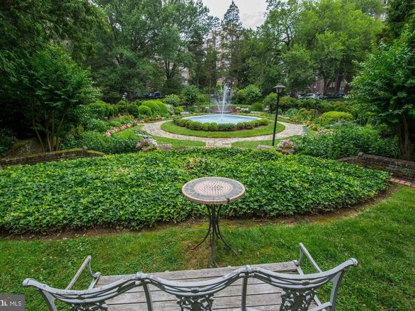 4000 Cathedral Avenue NW 105B, Washington DC 20016