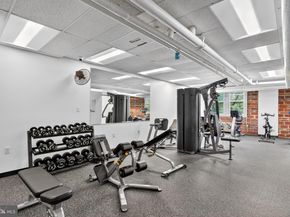 4000 Cathedral Avenue NW 105B, Washington DC 20016