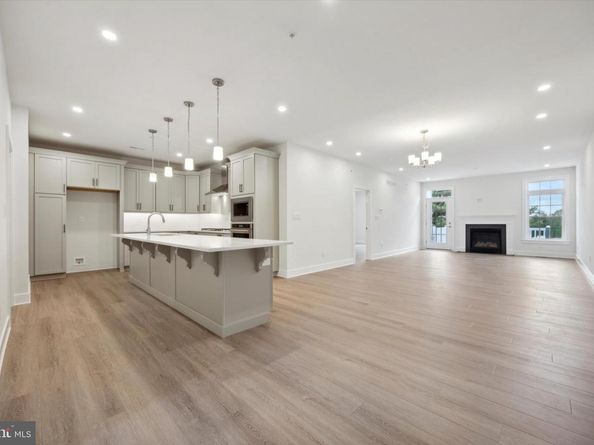 511 Mcnaney Farm Dr Lot #6, Warrington PA 18976