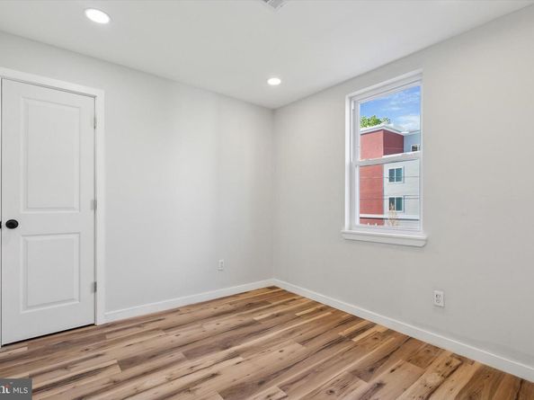 441 Winton Street, Philadelphia PA 19148