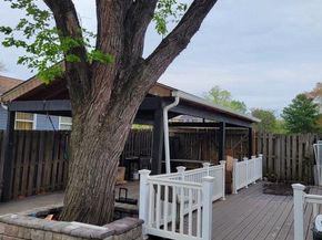 100 W Poplar Road, Sterling VA 20164