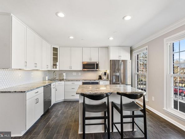 2729 Unicorn Lane NW, Washington DC 20015