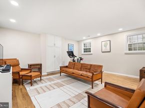 2729 Unicorn Lane NW, Washington DC 20015
