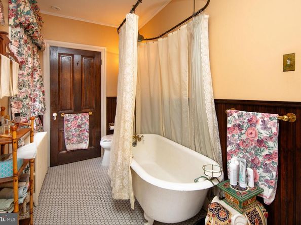 710 Rowland Avenue, Cheltenham PA 19012